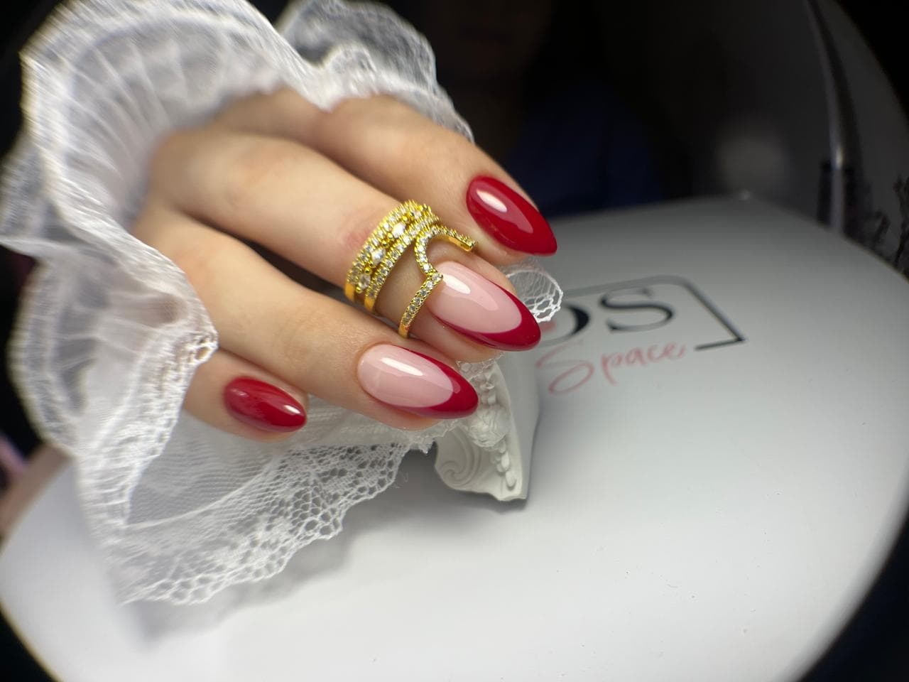 French tips rojo elegante